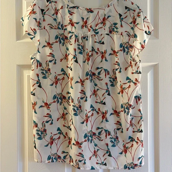 Tulla Pintuck Detail Blouse - Picture 2 of 6